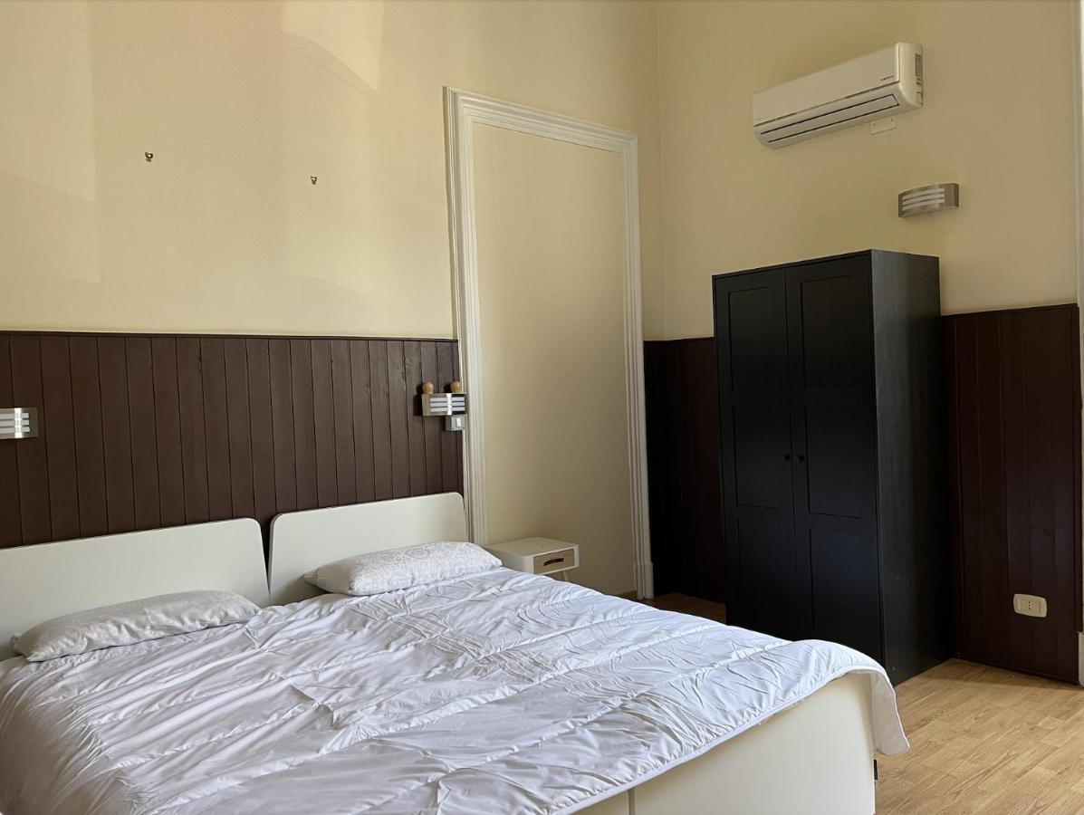 Il Giardino E Gli Affreschi Bed & Breakfast Catania Bagian luar foto