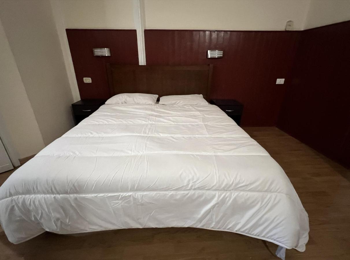 Il Giardino E Gli Affreschi Bed & Breakfast Catania Bagian luar foto