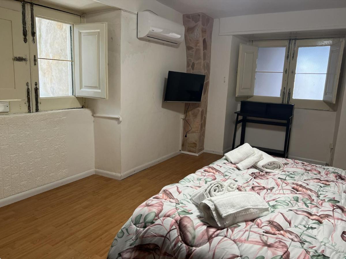 Il Giardino E Gli Affreschi Bed & Breakfast Catania Bagian luar foto