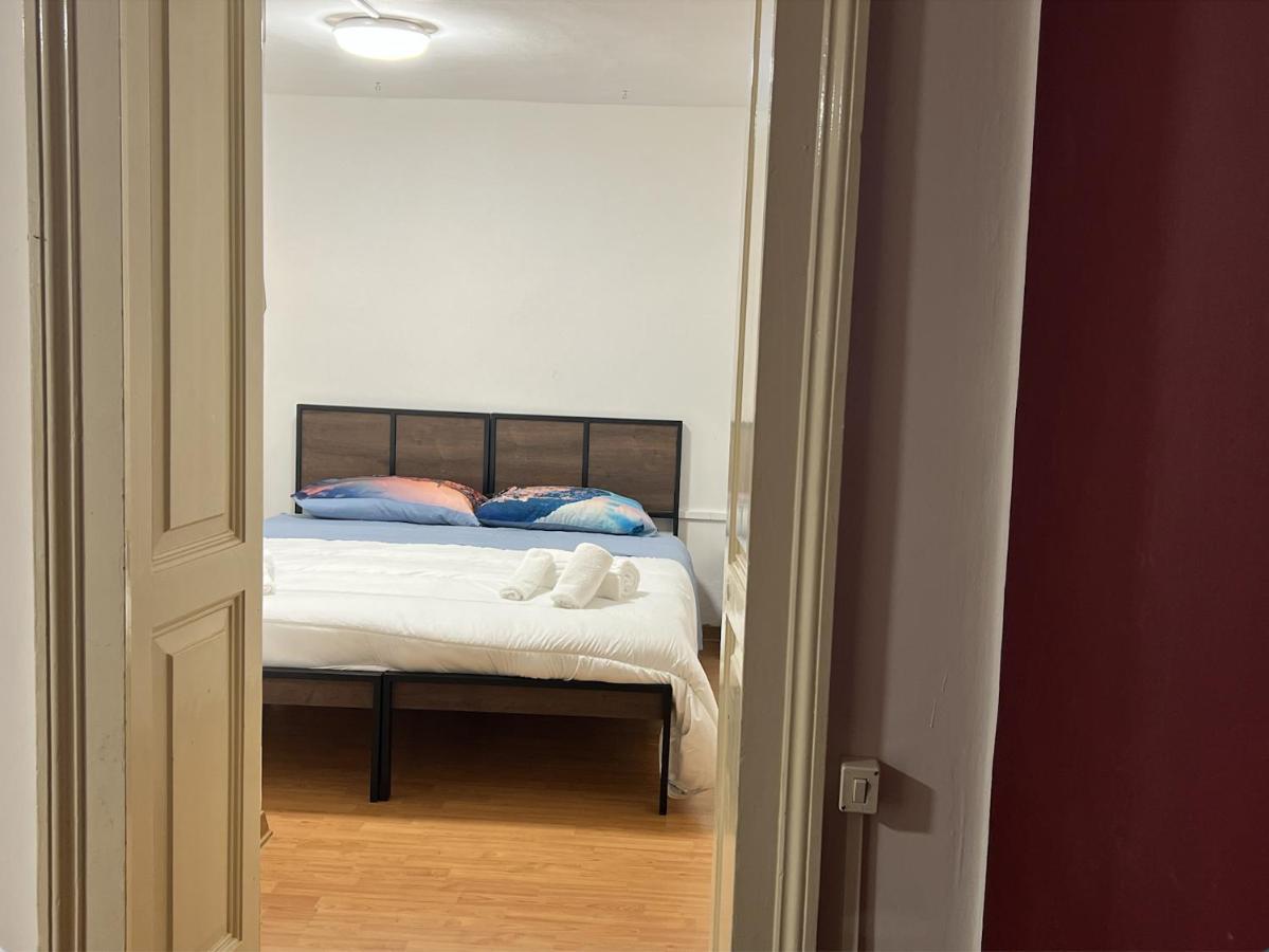 Il Giardino E Gli Affreschi Bed & Breakfast Catania Bagian luar foto